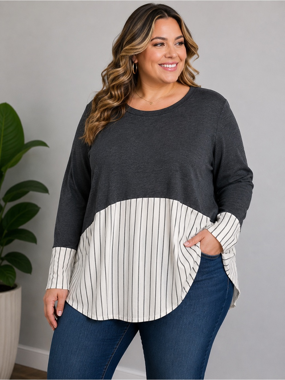 Love & Legend Women’s 3X Charcoal Gray Mixed Media Tunic Top